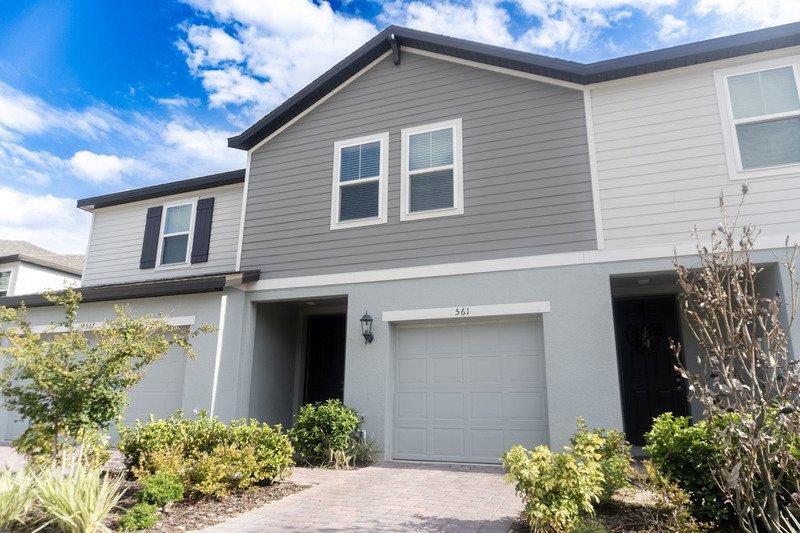 561 Legacy Loop property image