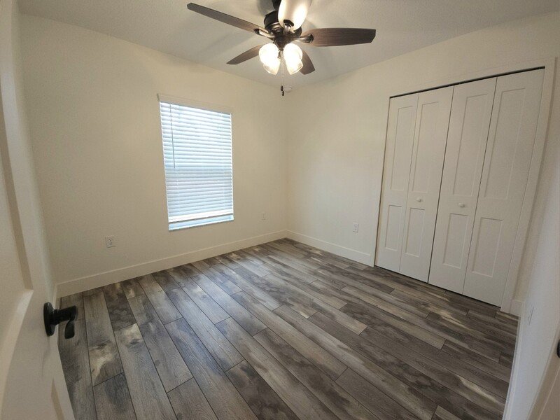 7649 W Normandy Pl property image