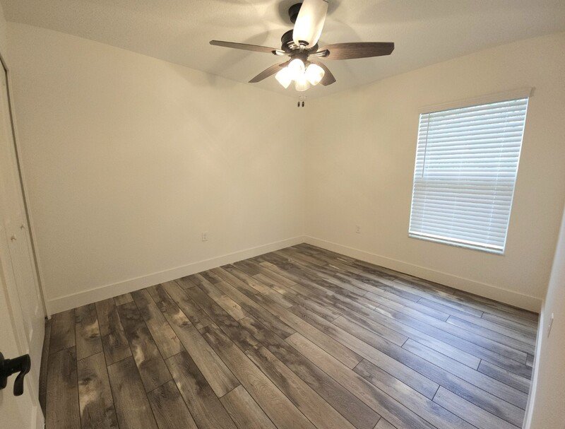 7649 W Normandy Pl property image