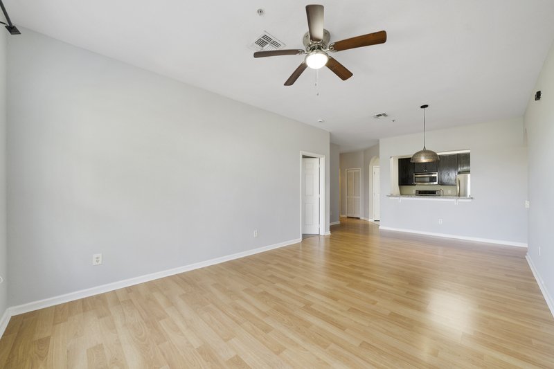 6214 Stevenson Dr unit 304 property image