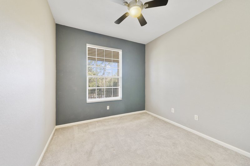 6214 Stevenson Dr unit 304 property image