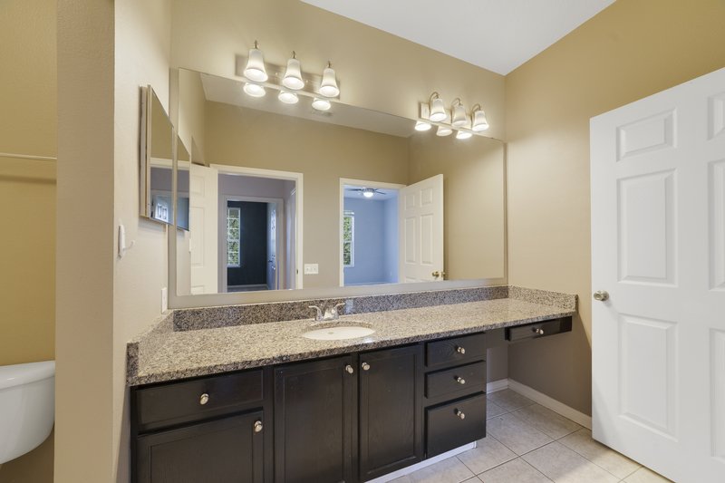 6214 Stevenson Dr unit 304 property image