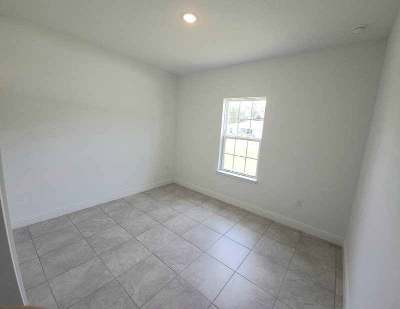 2117 W SWANSON DR property image