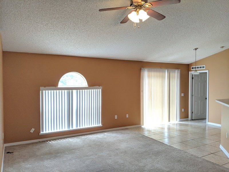 1907 Manatee Drive, Kissimmee FL 34759-5362 property image