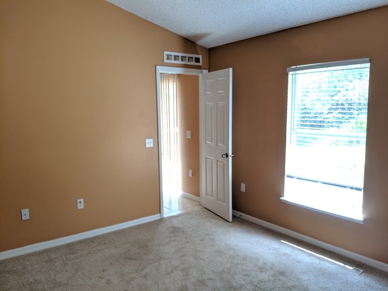 1907 Manatee Drive, Kissimmee FL 34759-5362 property image
