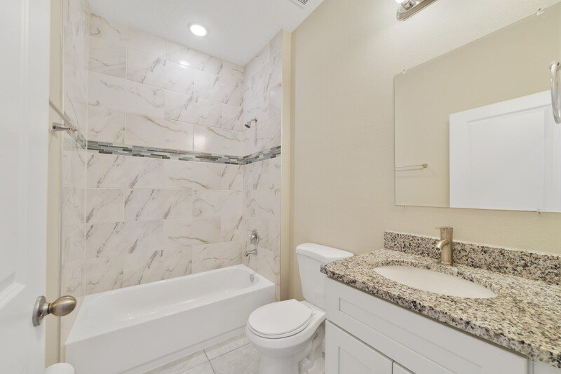2117 W SWANSON DR property image