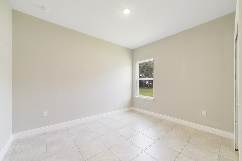 2117 W SWANSON DR property image