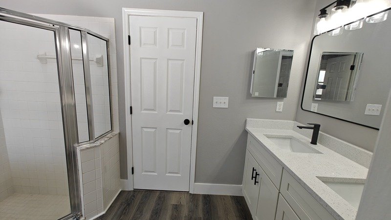 3/2 single family home fully renovated property image
