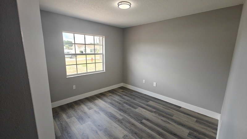 3/2 single family home fully renovated property image