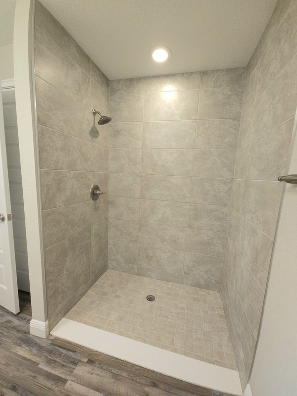 106 Oak Cir property image
