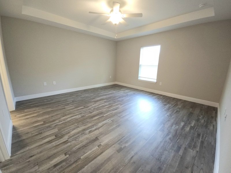 106 Oak Cir property image