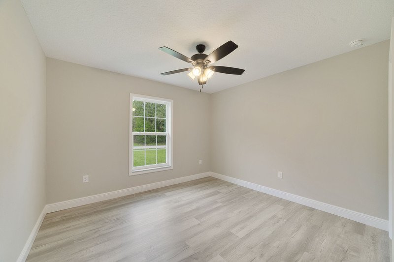 8949 N Cortlandt dr property image