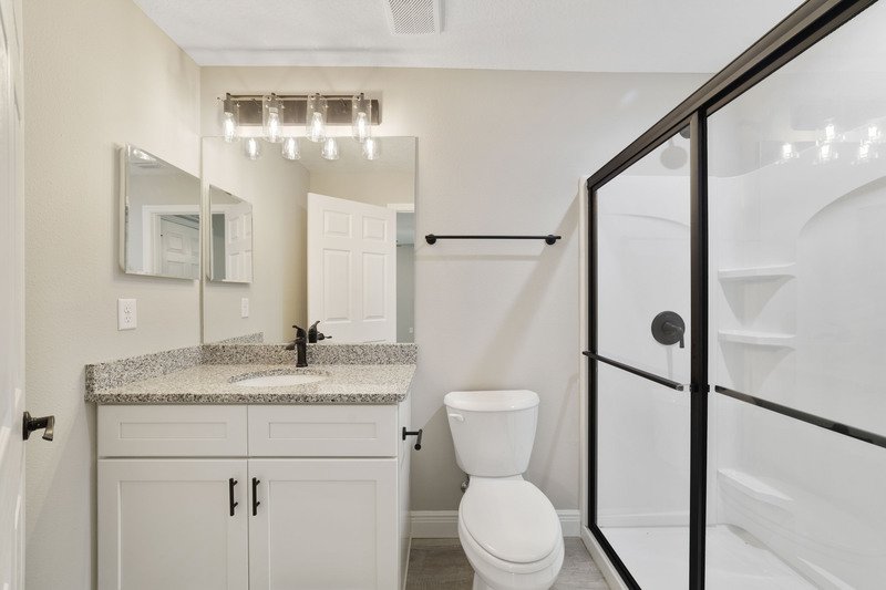 339 W Goldcoast pl property image