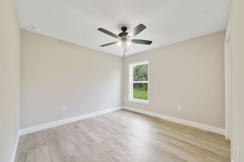 339 W Goldcoast pl property image