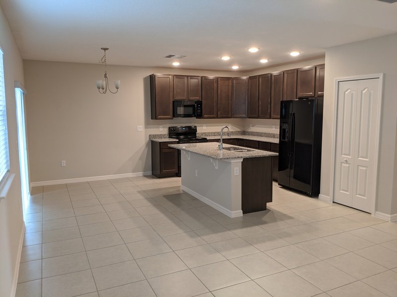 544 Pinecrest loop property image