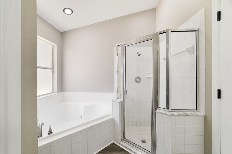 3/2 single family home fully renovated property image
