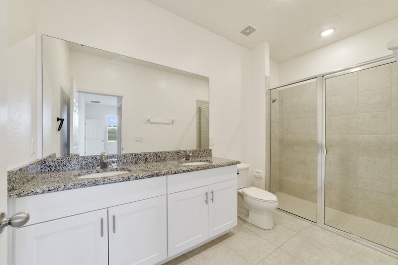 662 Fairview Ave property image