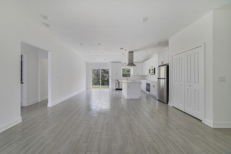 417 St Johns Ln property image