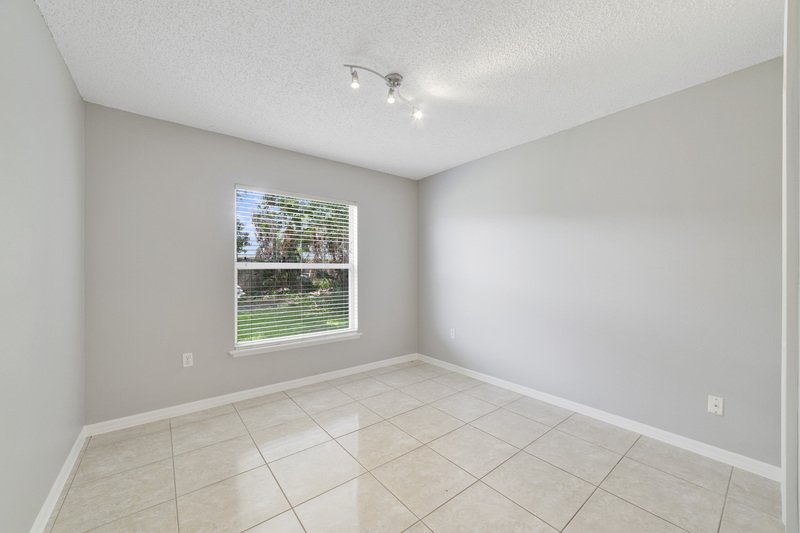 3/2 For rent in Poinciana property image