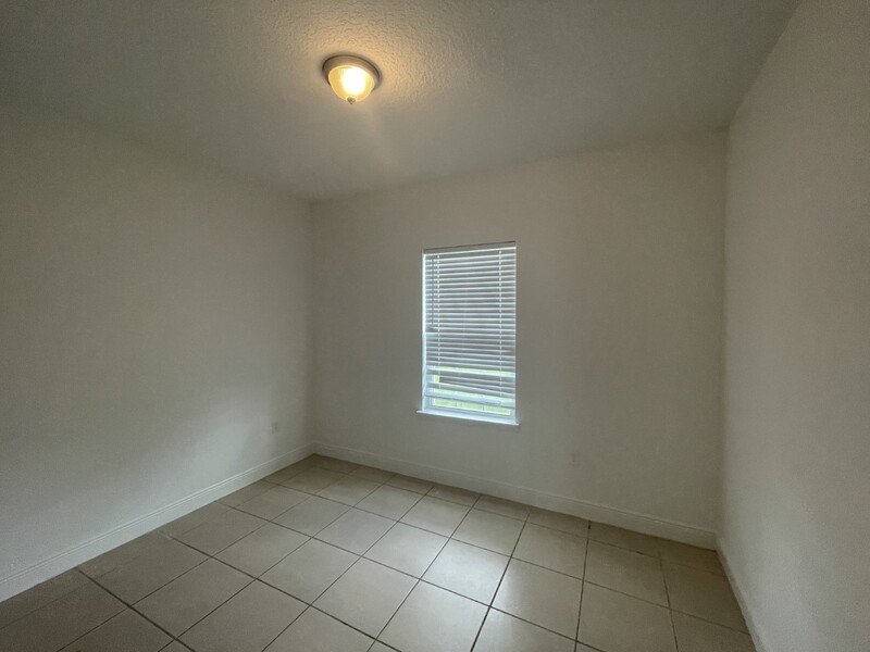 414 Columbia Ct property image