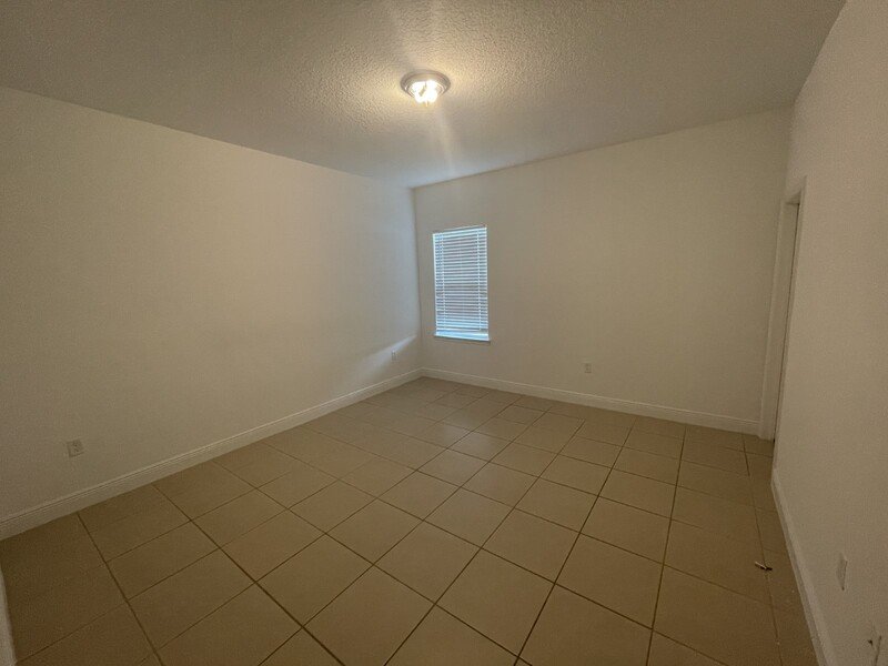 414 Columbia Ct property image
