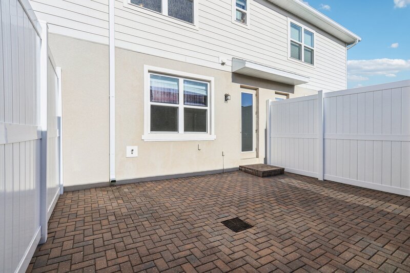 6013 Blue Lily Way property image