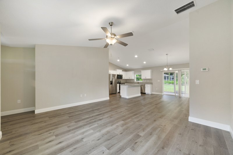 10254 N Langdon Rd property image
