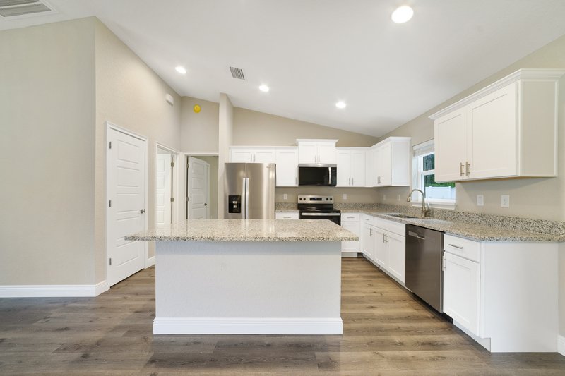 10254 N Langdon Rd property image