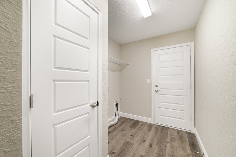 10254 N Langdon Rd property image