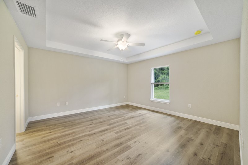 10254 N Langdon Rd property image