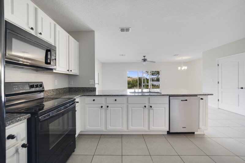 312 Arbor Lakes Dr property image