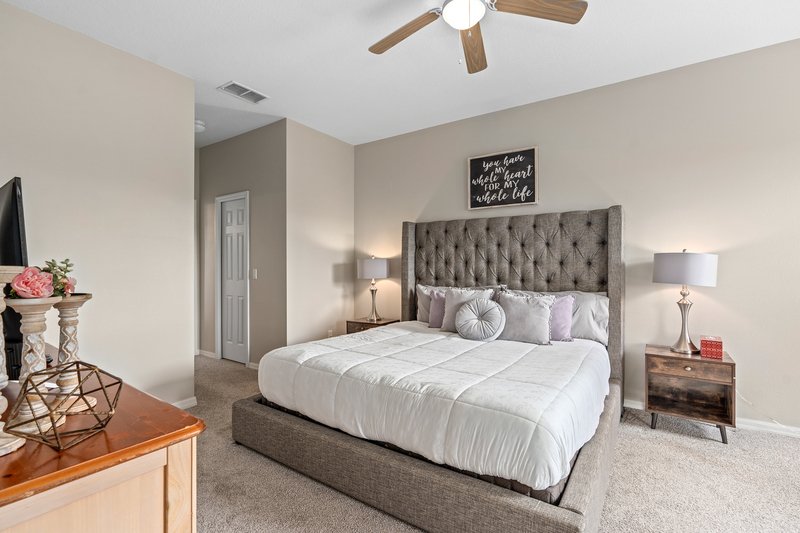 825 Wildflower Rd property image