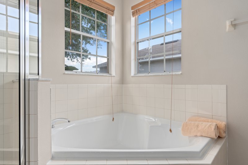 825 Wildflower Rd property image