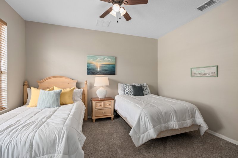 825 Wildflower Rd property image