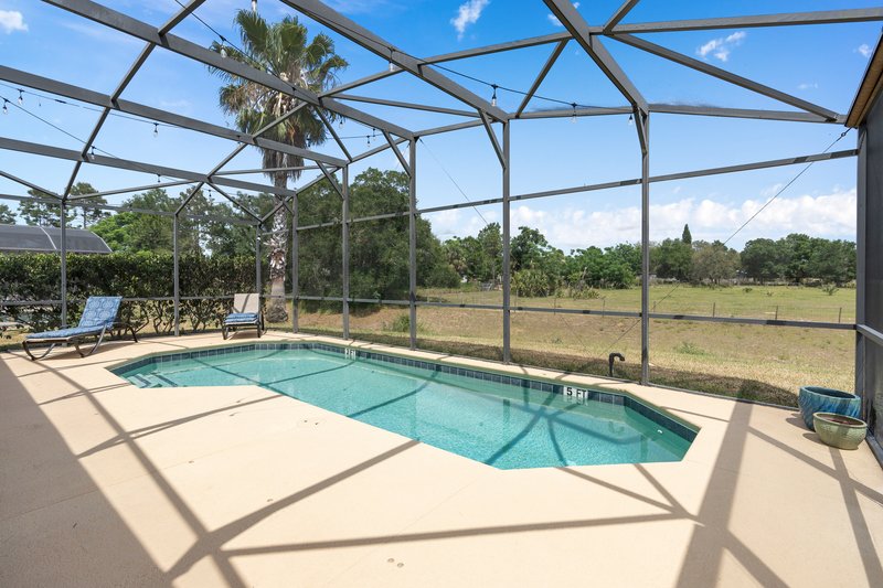825 Wildflower Rd property image