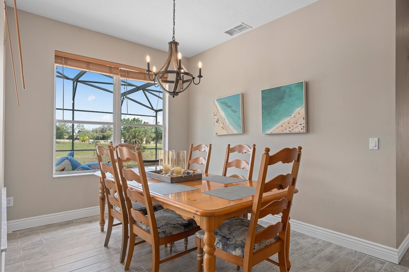 825 Wildflower Rd property image