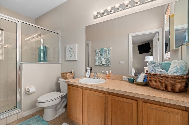 825 Wildflower Rd property image
