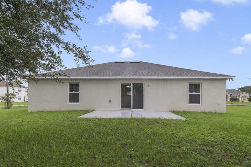 1914 Manatee Ct property image