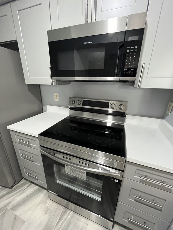 3008 Parkway Blvd Apt 302 property image