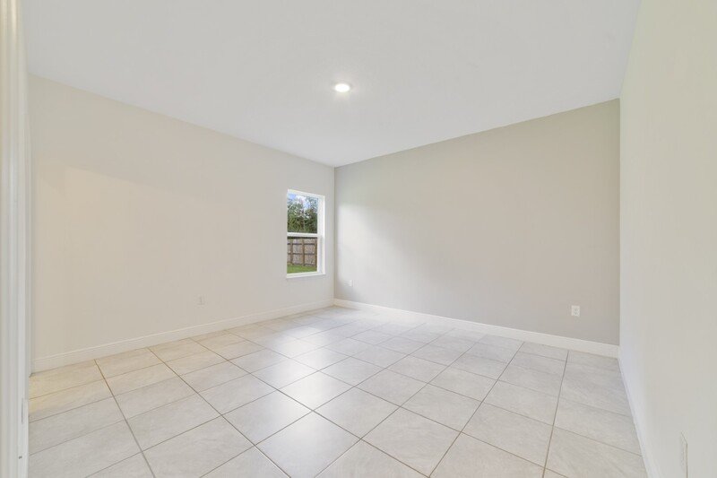 464 Marion Oaks dr property image