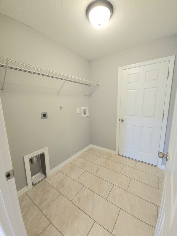 16585 SW 31st Cir property image