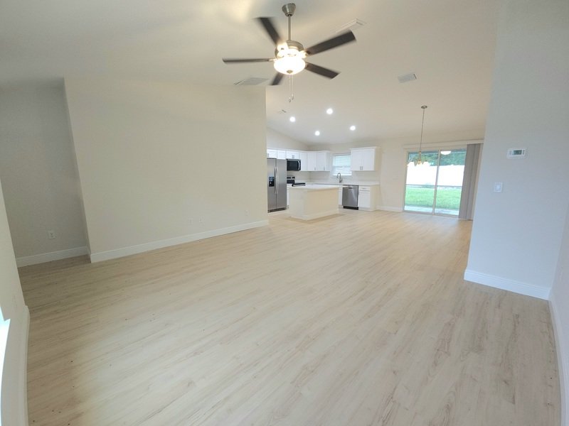 8943 N Trojan Dr property image