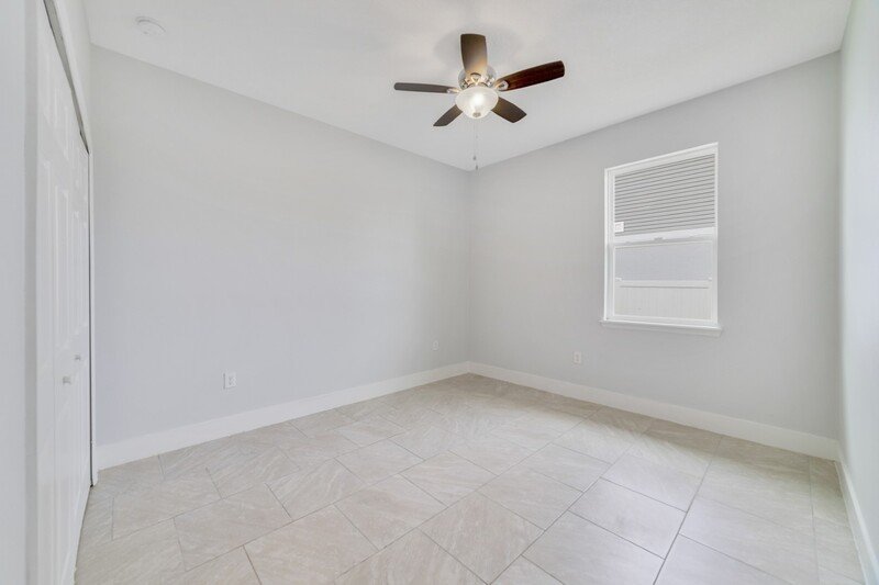 128 Willow Dr property image