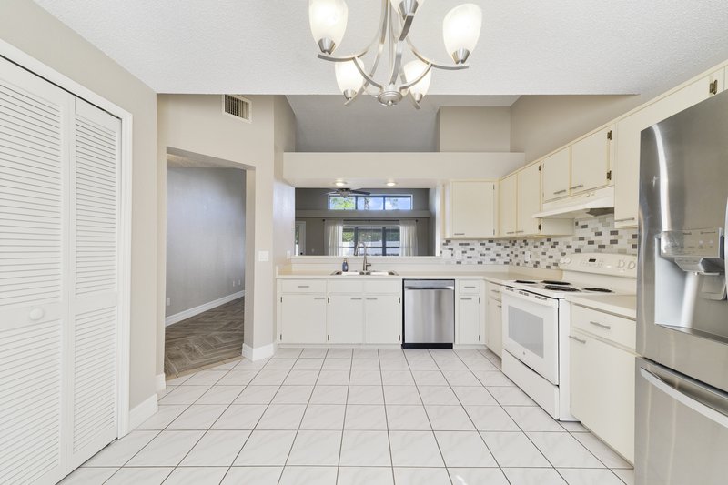 11904 Desmar Ct property image