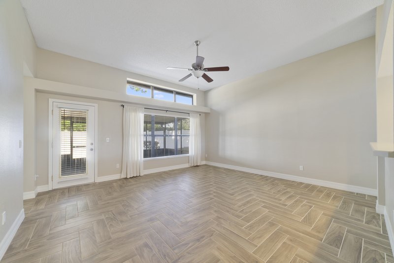 11904 Desmar Ct property image