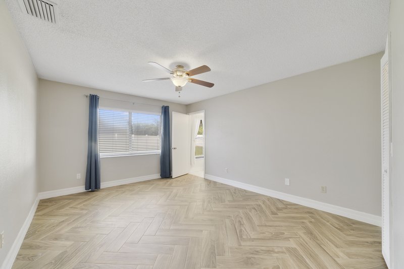 11904 Desmar Ct property image
