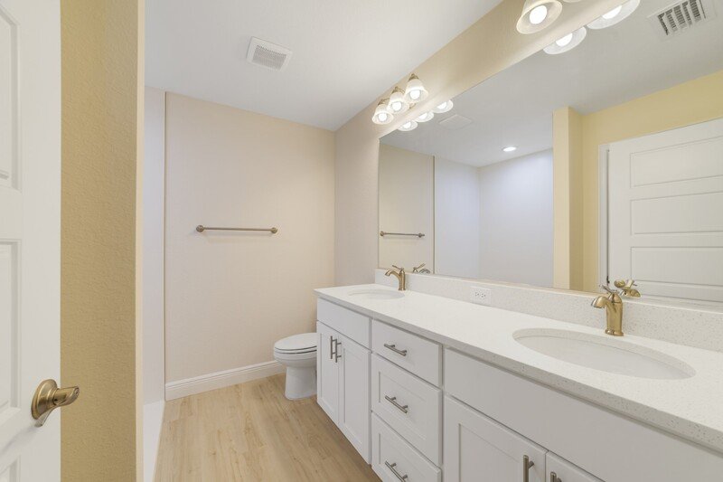 8943 N Trojan Dr property image