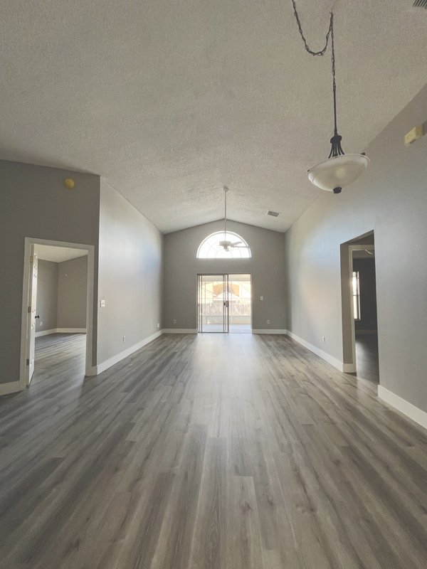 3/2 For rent property image