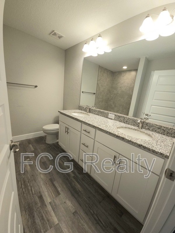 9 Larch Dr property image