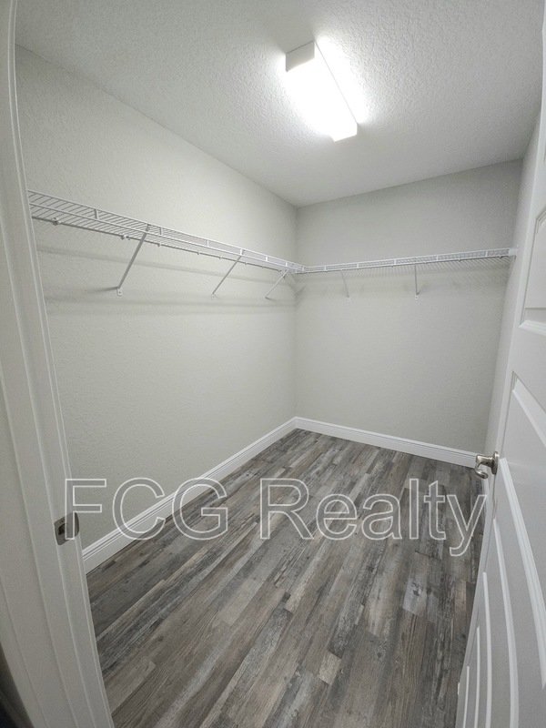 9 Larch Dr property image